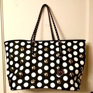 Gently Used Michael Kors Jr. Travel Dot Stud Black/Mirror Shoulder Purse/Bag.